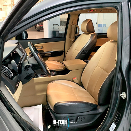Imagem 6 de 11 de Kia Grand Carnival Ex - Blindado
