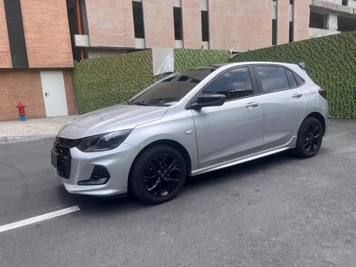 Chevrolet Onix 1.0T Rs Mt