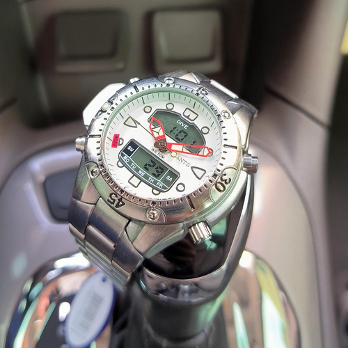 Reloj Atlantis Aqualand Swivel Ratchet para hombre, color de fondo blanco
