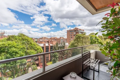 Apartamento En Venta En El Chicó. Cod V2645