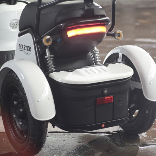 Imagen 4 de 6 de Triciclo Electrico Elpra Master Poogy La Plata