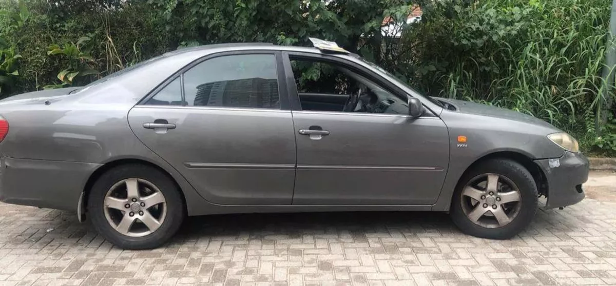 Toyota Camry 2.4 At