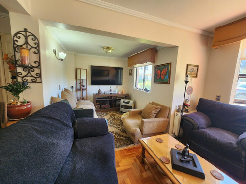 Casa 3 Niveles Lomas San Sebastián Concepcion