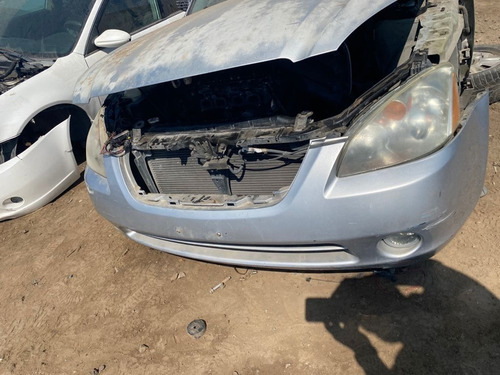 Imagen 2 de 9 de Nissan Altima 03 Refacciones Piezas Partes