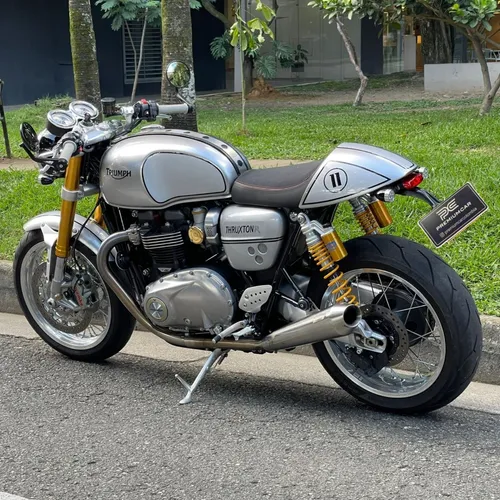 Triumph Thruxton R 1200