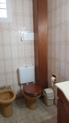 Imagen 7 de 14 de Hermosa Casa En Venta 4 Ambientes Con Garage Y Fondo Libre,