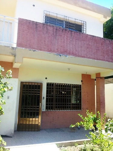 Imagen 2 de 7 de Casa Quinta De Dos Niveles En Parcelamiento Miranda Sector B