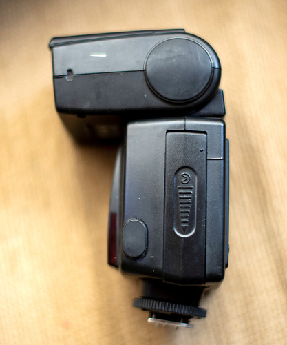 Flash Yongnuo Yn4868-ll Speedlite Para Nikon (Usado)