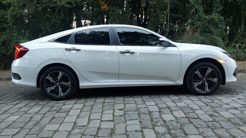 Honda Civic Touring Turbo 2019 - Excelente Estado