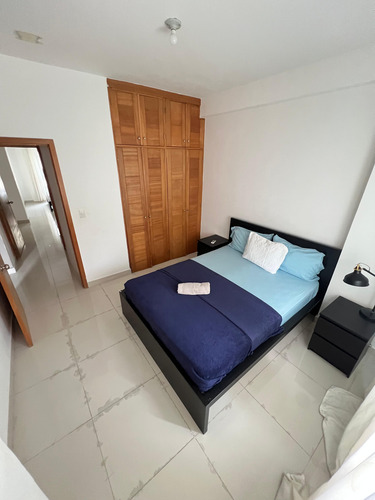 Apartamento En Alquiler Amueblado De 3habitaciones El Millón