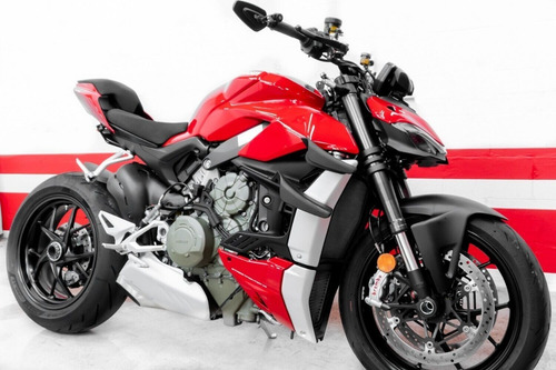 Imagen 4 de 4 de 2021 Ducati Streetfighter V4