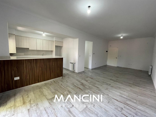Imagen 6 de 21 de Nuevo Valor! Exclusivo Semipiso De 3 Amb. (98m2) C/ 2 Cocheras
