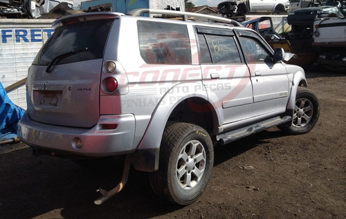 Imagem 3 de 5 de Sucata Pajero Sport 2010