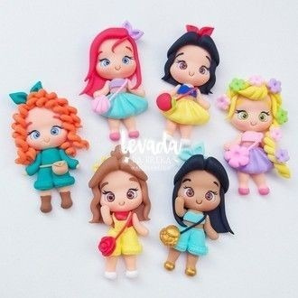 Imagen 10 de 10 de Aplique De Princesas Para Moños 10 Piezas Con Envio Gratis