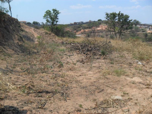 Lotes Em Condomínio Para Comprar No Quintas Da Jangada Em Ibirité/mg - 5613