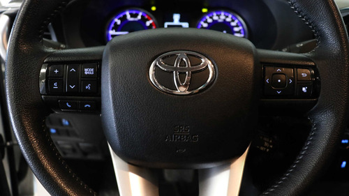 Toyota Hilux 2.8 Cd Srv 177cv 4x2 At - 138376 - C