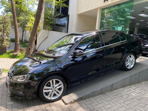 Volkswagen Jetta 2.0 Tsi Highline 211cv Gasolina 4p