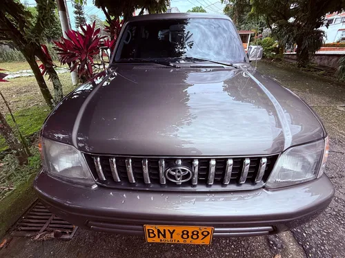 Toyota Prado Sumó 2700, 3 Puertas, 2004