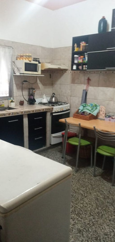 Imagen 3 de 18 de Casa En Venta En Lanús Oeste