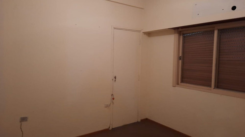 Imagen 15 de 30 de Venta Casa 4 Amb Ph Frente, Con Patio, La Tablada