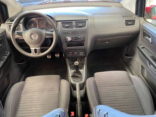 Imagem 7 de 11 de Volkswagen Crossfox 1.6 Gii 2011