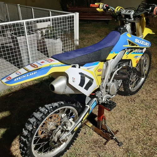 Suzuki Rmz