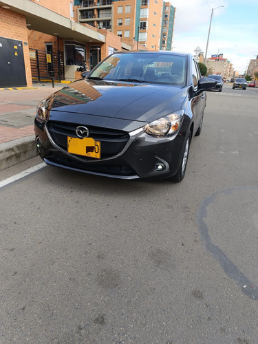 Mazda 2 Sedan 1.5 Touring At