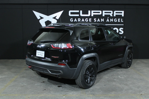 Jeep Cherokee 3.3l Trailhawk At