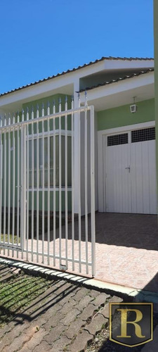 Casa Para Venda Em Guarapuava, Santa Cruz, 3 Dormitórios, 1 Suíte, 2 Banheiros, 1 Vaga - _2-1030598