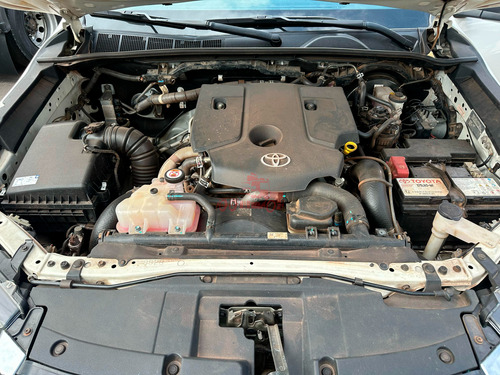 Toyota Hilux 2.8 Tdi Cab. Simples Chasis 4X4 2P