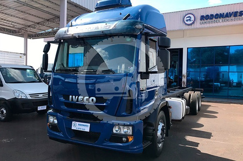 Iveco 240e28 Stradale - 6x2 - 2013- Rodonaves Seminovos.