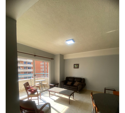 Alquiler Apartamento En Residencias Bahia Real Lecheria