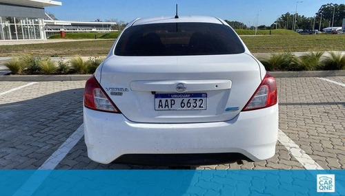 Nissan Versa Advance 1.6 2015