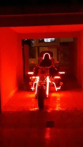 Imagem 8 de 8 de Triciclo