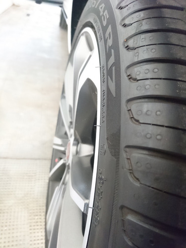 Fiat Cronos 1.8 Precision Pack Premium