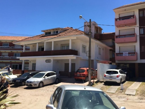 Imagen 2 de 19 de Alquiler Temporario Villa Gesell - Departamento 3 Ambientes - La Margarita 2