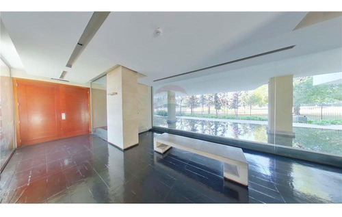 Imagen 3 de 30 de Exclusivo Departamento Con Vista Despejada Al Club