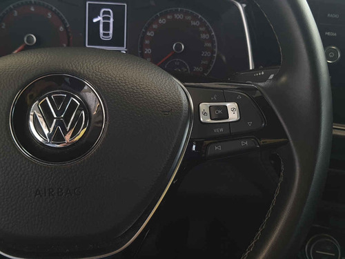 Imagen 8 de 12 de Volkswagen Jetta 2019 4p R-line L4/1.4/t Aut