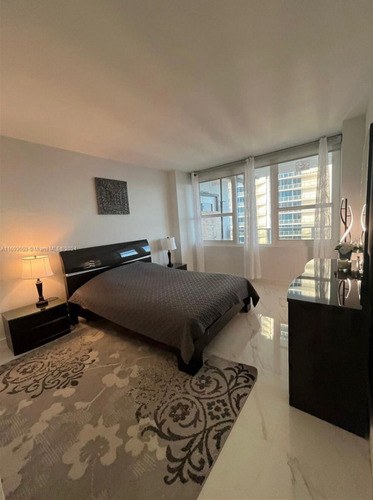 Departamento Moderno En Hollywood Beach