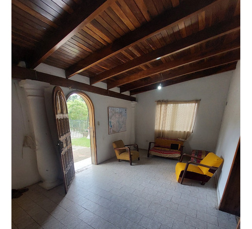 Best House Vende Amplia Casa En La Morita, San Antonio De Los Altos.