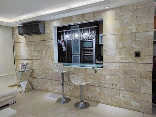 Imagen 11 de 13 de Apartamento En Venta Colinas De La Tahona 22-26020 Eva Castillo 0414.306.72.20