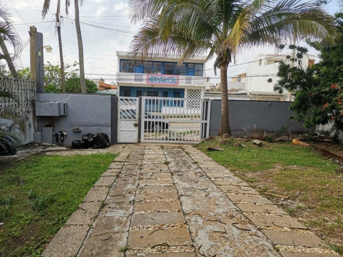 Imagen 2 de 22 de Casa En Renta Para Oficinas, Col. Centro, Coatzacoalcos, Ver.
