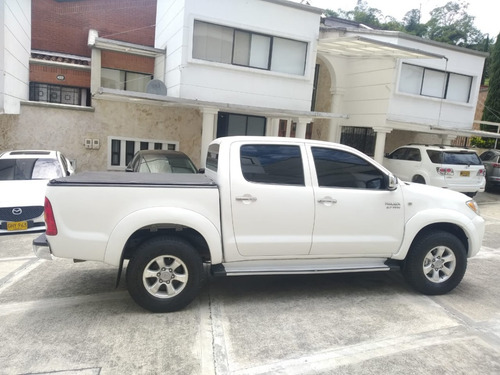 Toyota Hilux 2.7 4x4 Gasolina