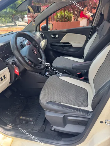 Renault Captur 2.0 Intens Automática