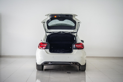 Imagen 7 de 11 de Mercedes Benz A200 2016