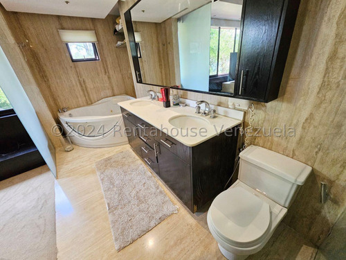 Hermoso Apartamento Totalmente Remodelado En Venta De 173mts² En Urbanización Monterrey