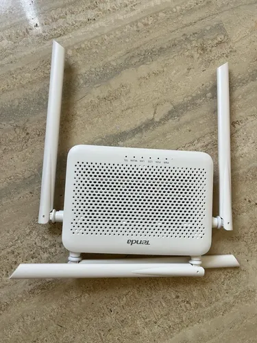 Router Tenda Nuevo (k80)
