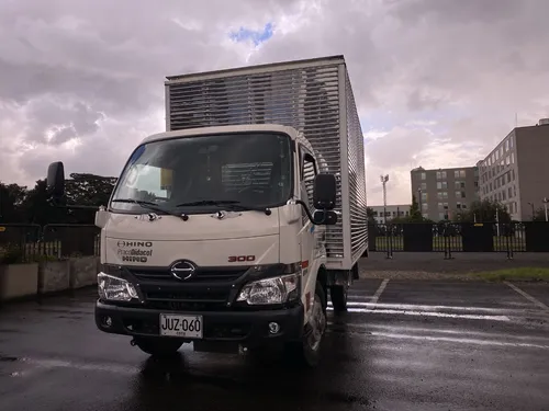 Hino 300 Pro Xzu640l- Hkmln3 4.0 Mt 2022