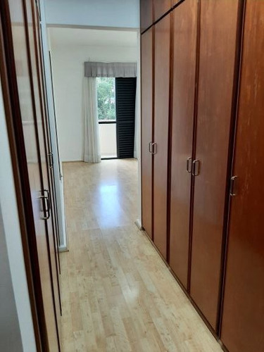 Imagem 7 de 12 de Apartamento Lindo Para Venda E Locação No De Ville Alphaville - Ap1295