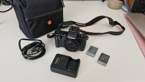 Canon Powershot G5x Cámara Digital + Bateria Extra + Bolso Negro (Usado)